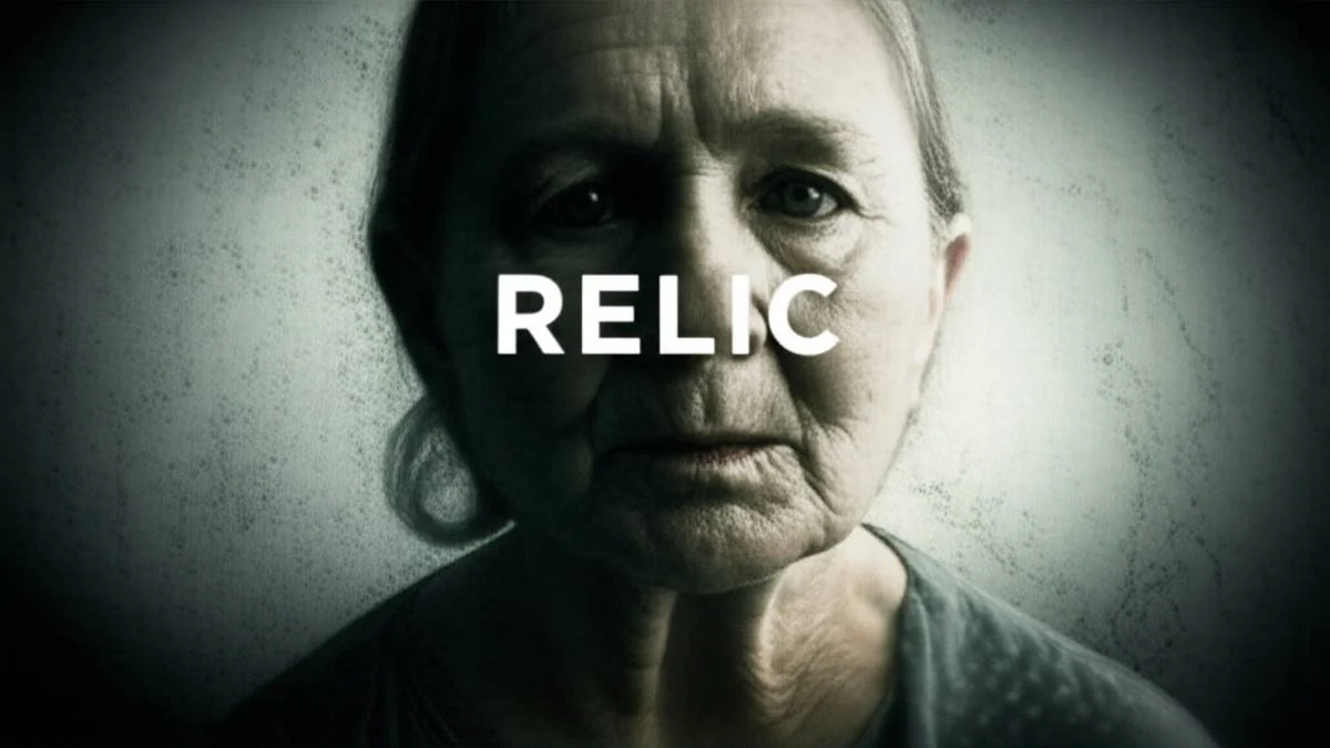 فیلم رلیک (Relic): نقد و بررسی | وحشت روانشناختی و معمای خانه