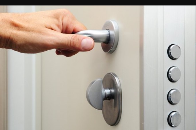 کیفیت متریال و نوع ورق فولادی در ساخت درب