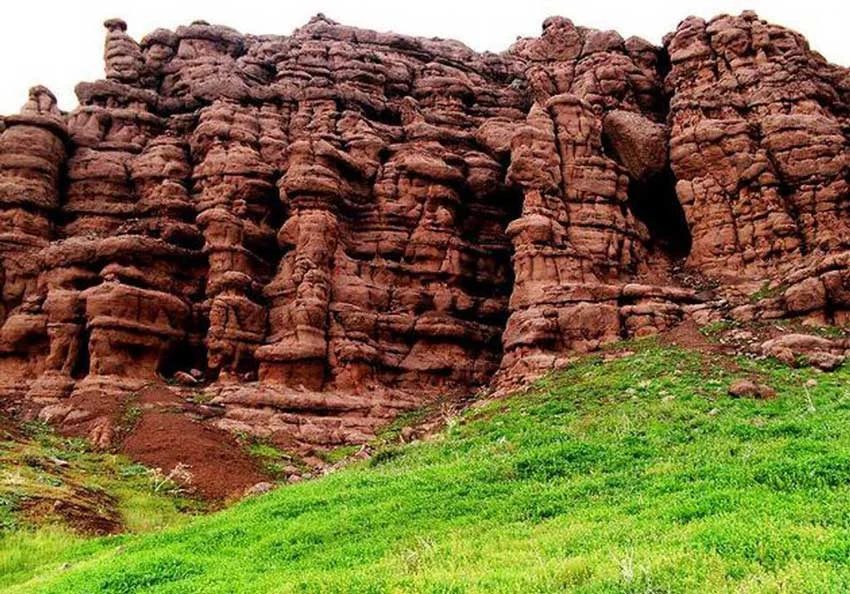۷ مقصد بکر و کمتر شناخته‌شده ایران برای طبیعت‌گردی
